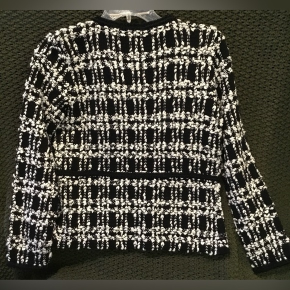 Liz Claiborne Women’s Sweater Knit Black & White Blazer, Wool Blend; Size P - Picture 2 of 6